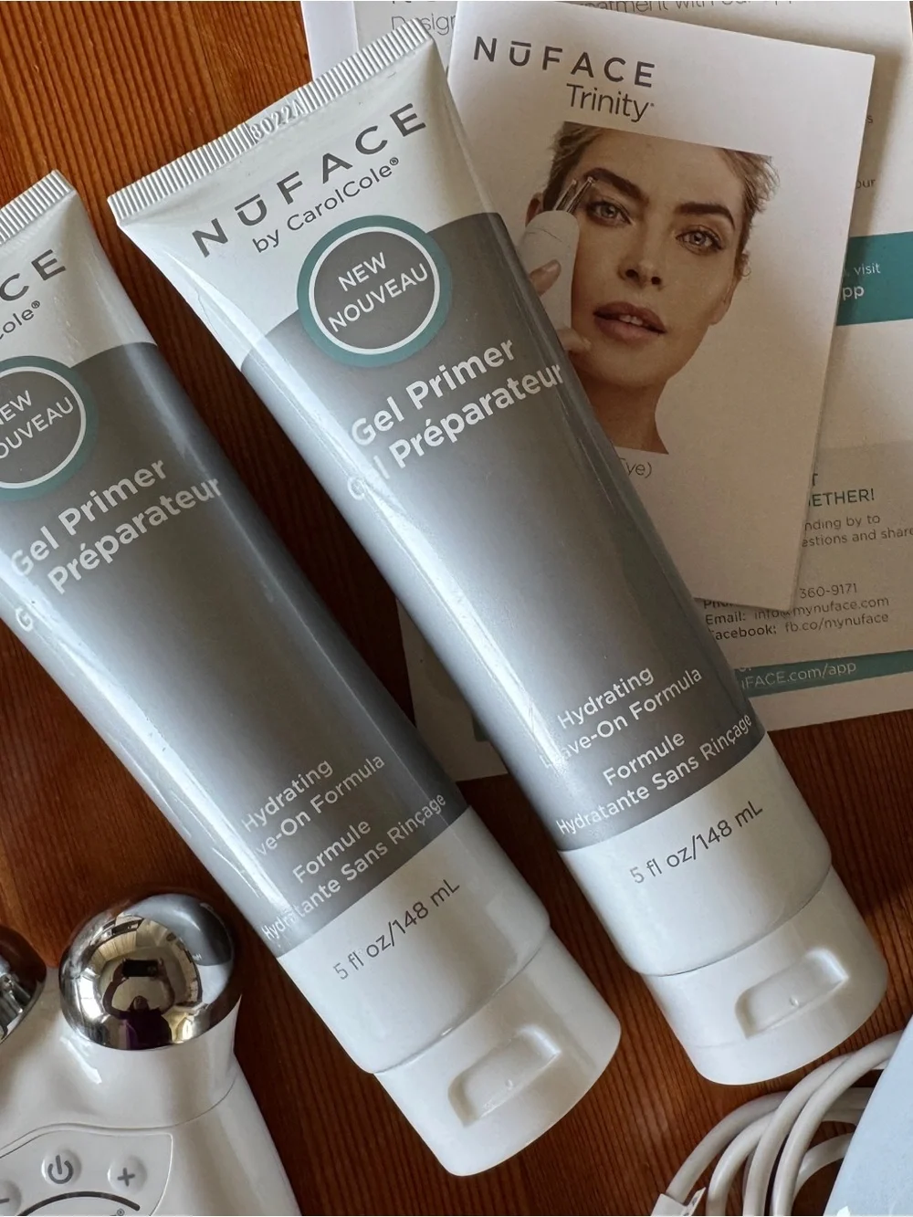NuFACE Trinity/Pro Microcurrent Facial Device with Gel Primers and Black Case
